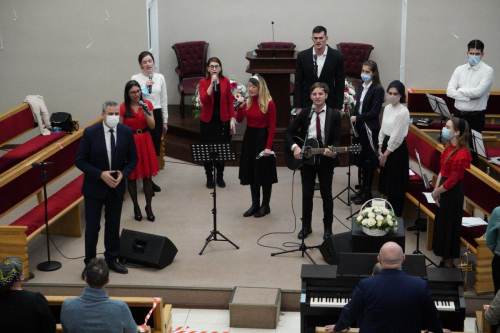 Sărbătorim Nașterea Domnului Isus | 25 Decembrie 2020